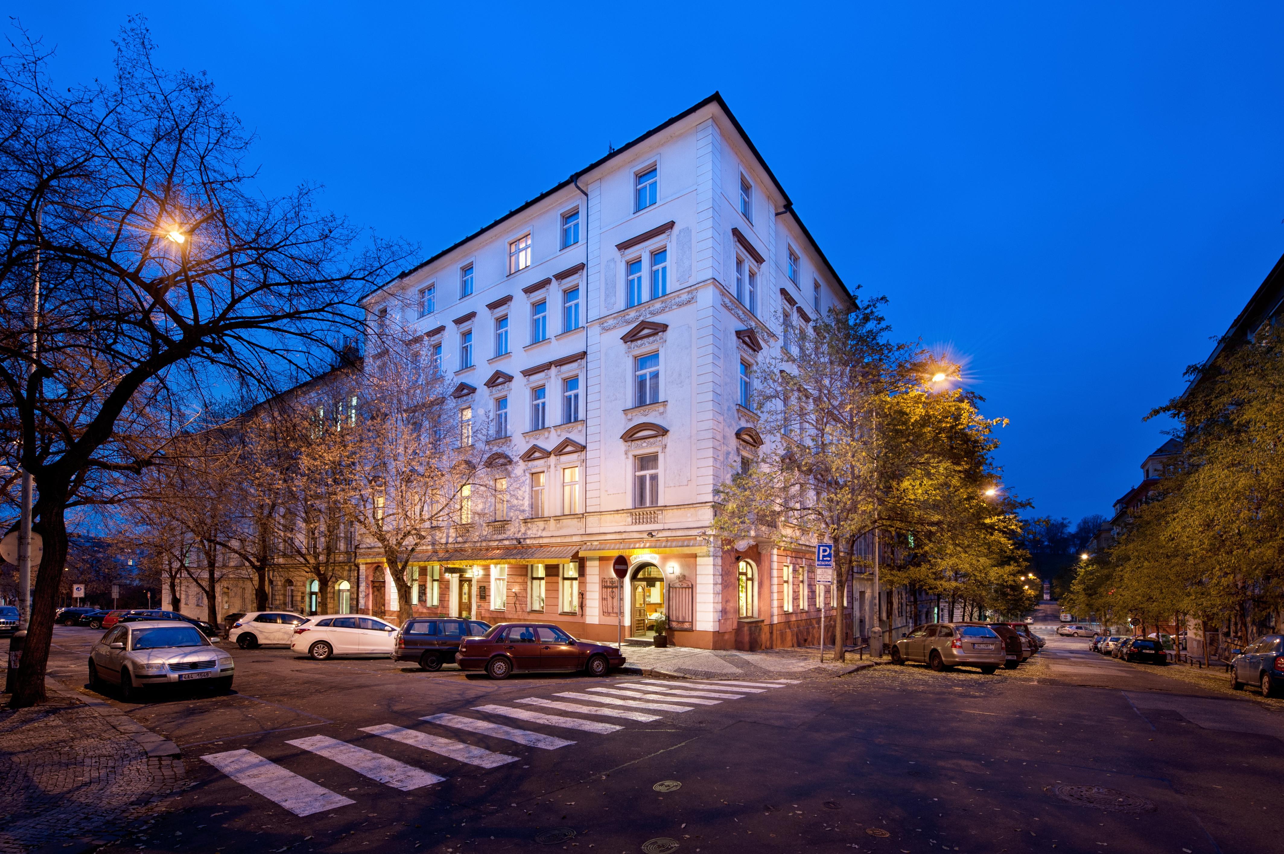 Aron Hotel Prague Exterior photo
